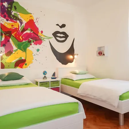 Apartment Rea - Ckv110 By Interhome *