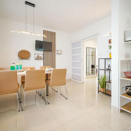 Rea By Interhome * Crikvenica