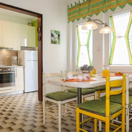 Rea - Ckv110 Apartament