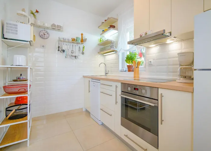 Rea By Interhome Apartmán